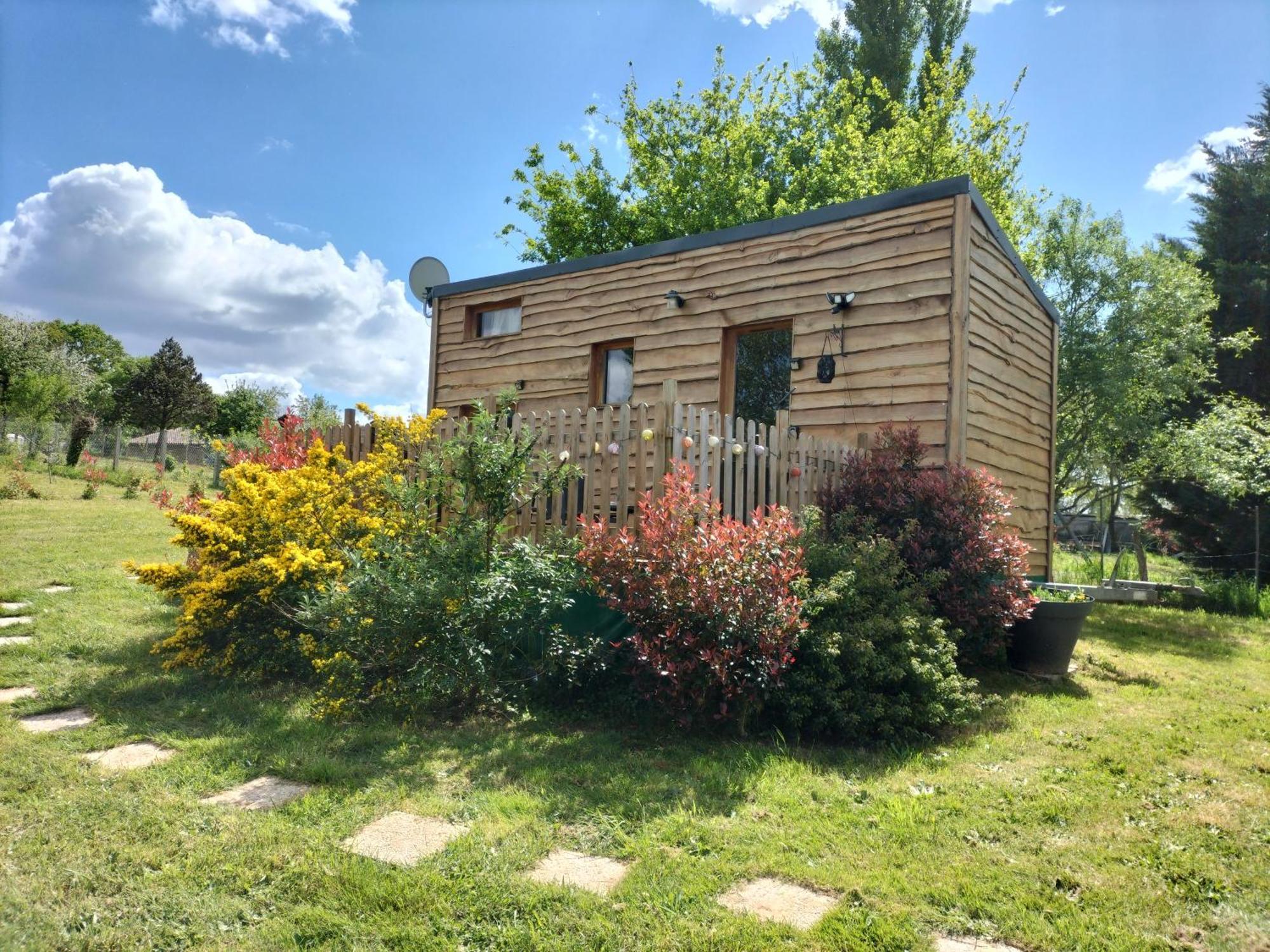 Гостьовий будинок Tiny House Saint-Vallier  Екстер'єр фото